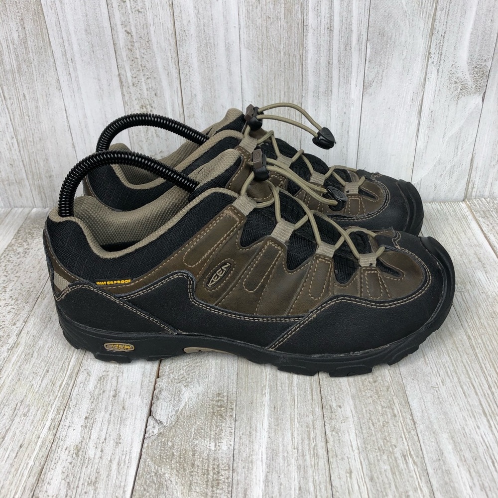 Keen Pagosa Low Waterproof Big Kids Hiking Sneaker